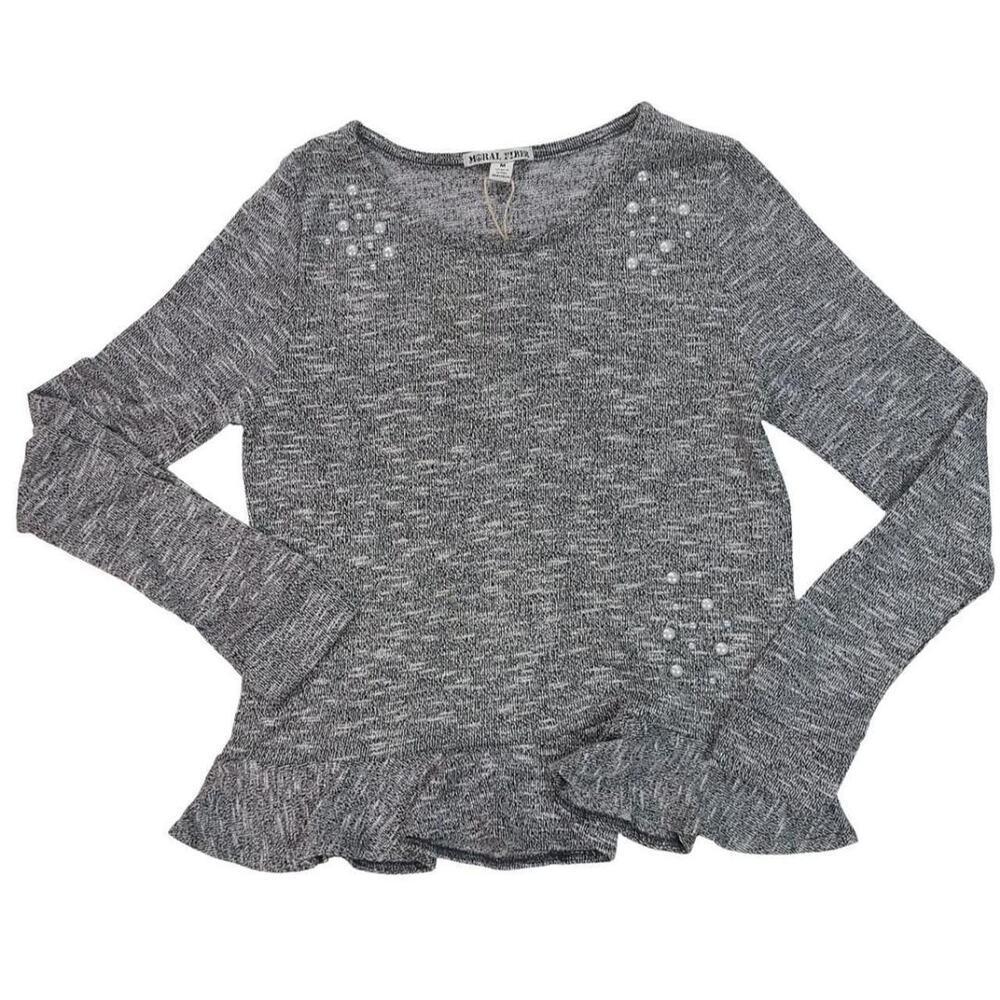 Nwt moral fiber grey knit ruffle sweater with flat pearl detail Size medium